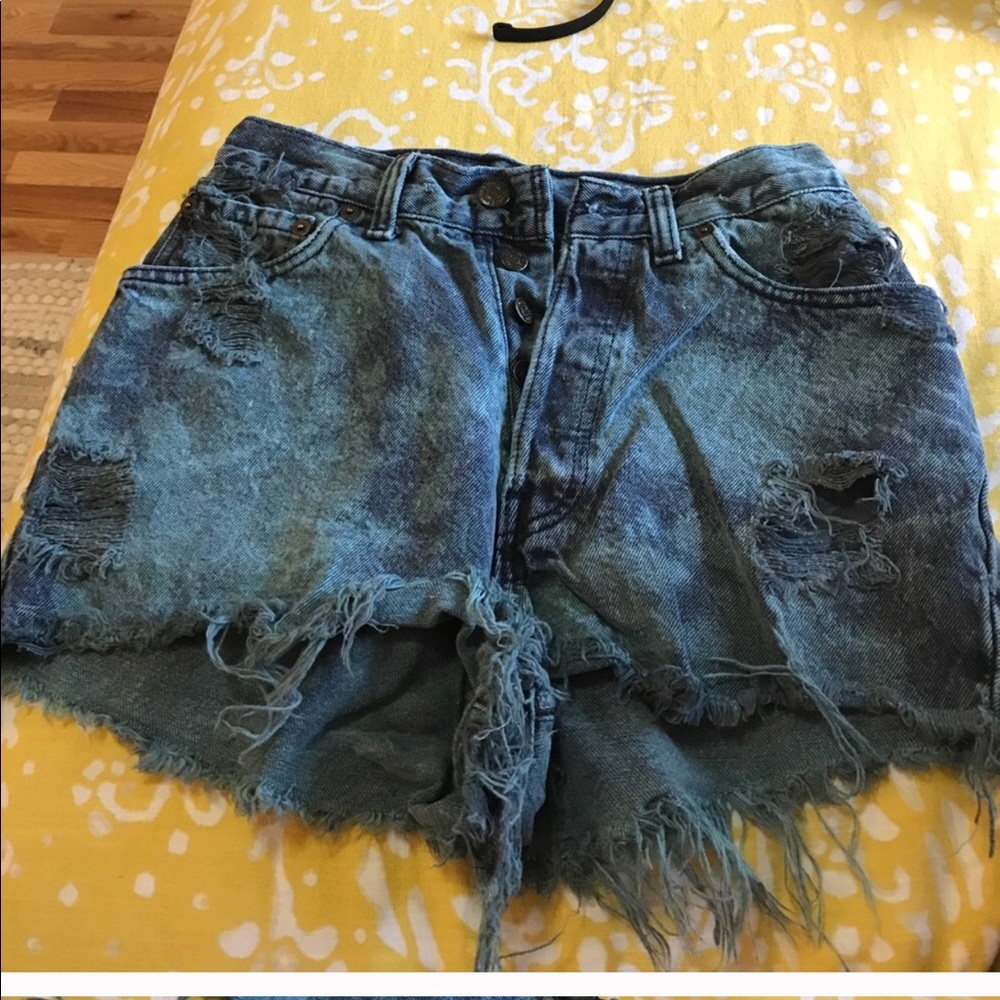 LF vintage Levi 501 cut off shorts